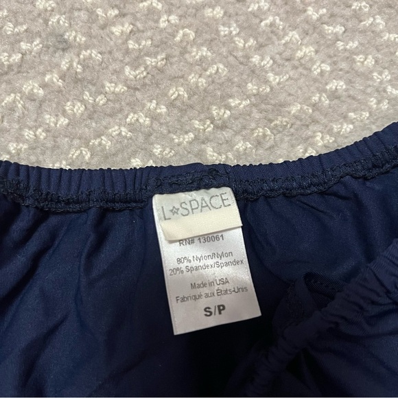 L*Space Ruffle Bikini - Picture 5 of 5